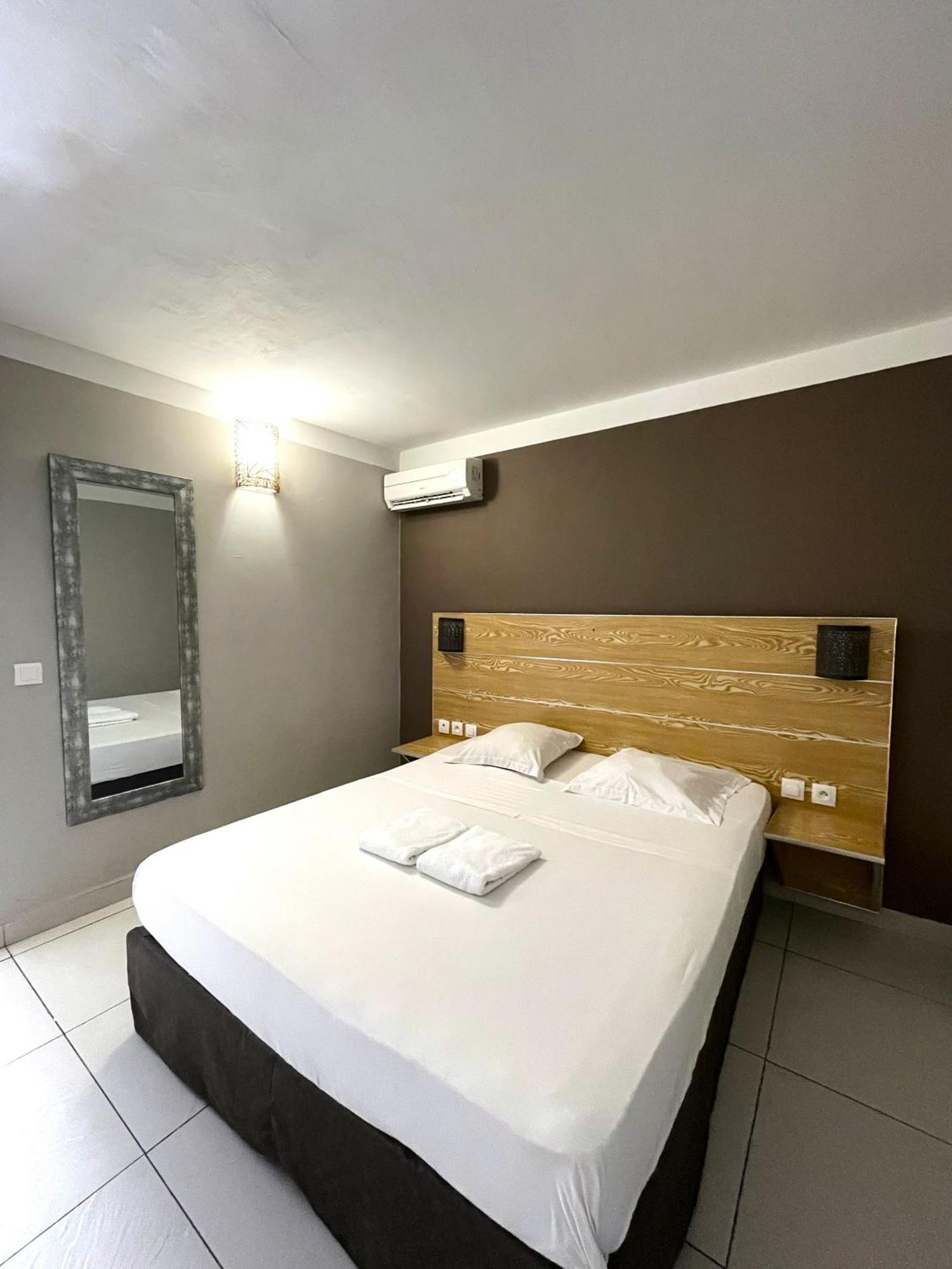 Hotel Select - Reunion Saint-Denis Exterior photo