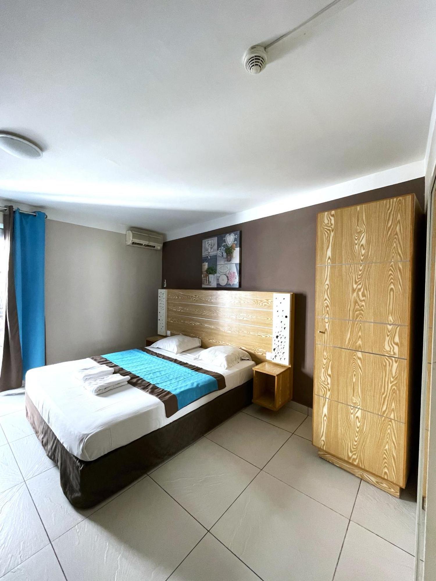 Hotel Select - Reunion Saint-Denis Exterior photo